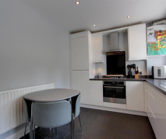Wonderful semi detached family home Victoria Road, Berkhamsted - 7