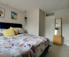Delightful Terraced Home Creasy Close, Abbots Langley - 11