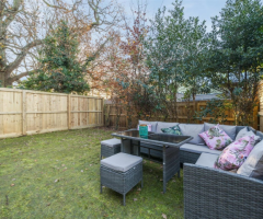 KNIGHTSWOOD MANSION, Shootersway Lane, Berkhamsted